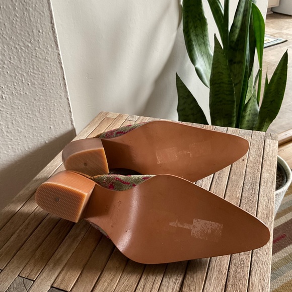 One of a kind Kilim Mules - Picture 6 of 6